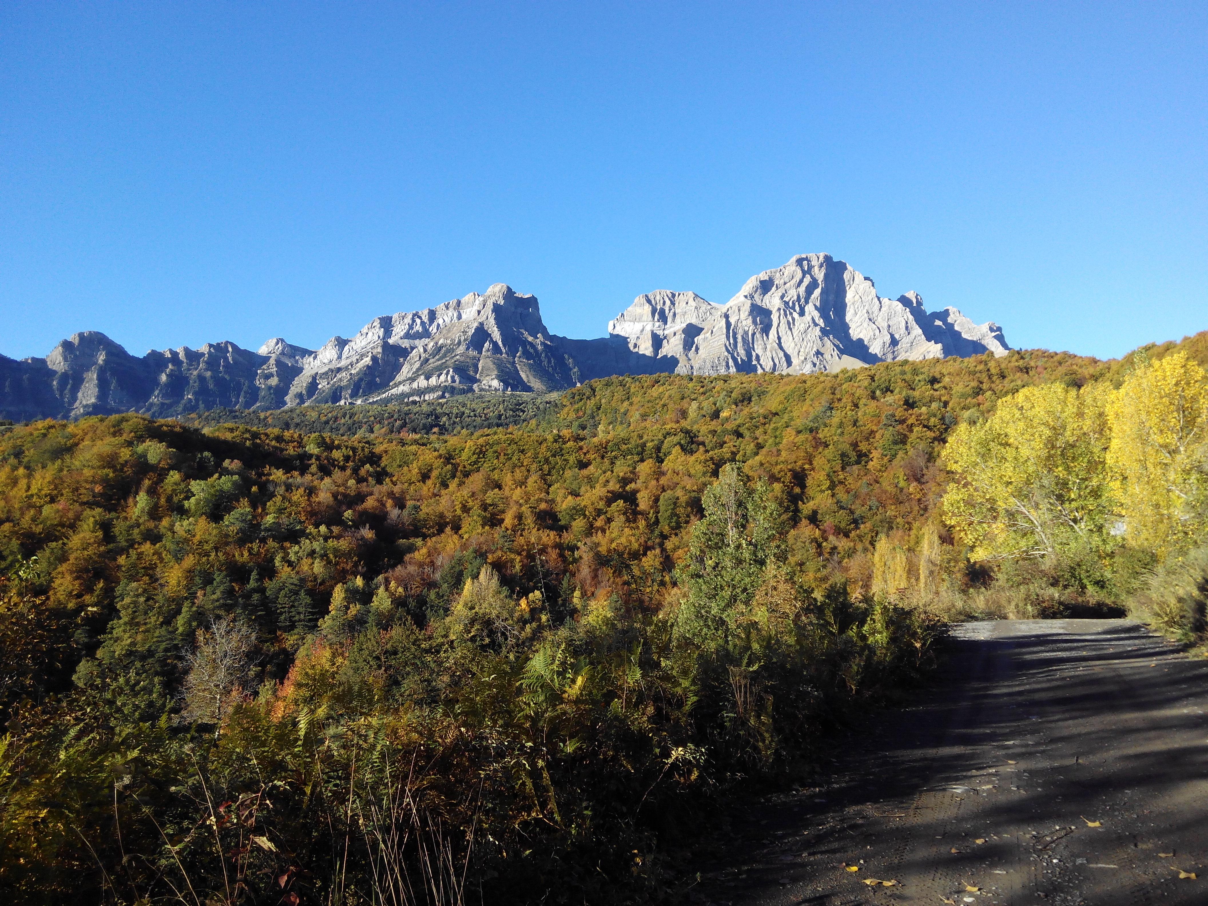 Hotel Abadia Del Pirineo Tramacastilla de Tena Zewnętrze zdjęcie