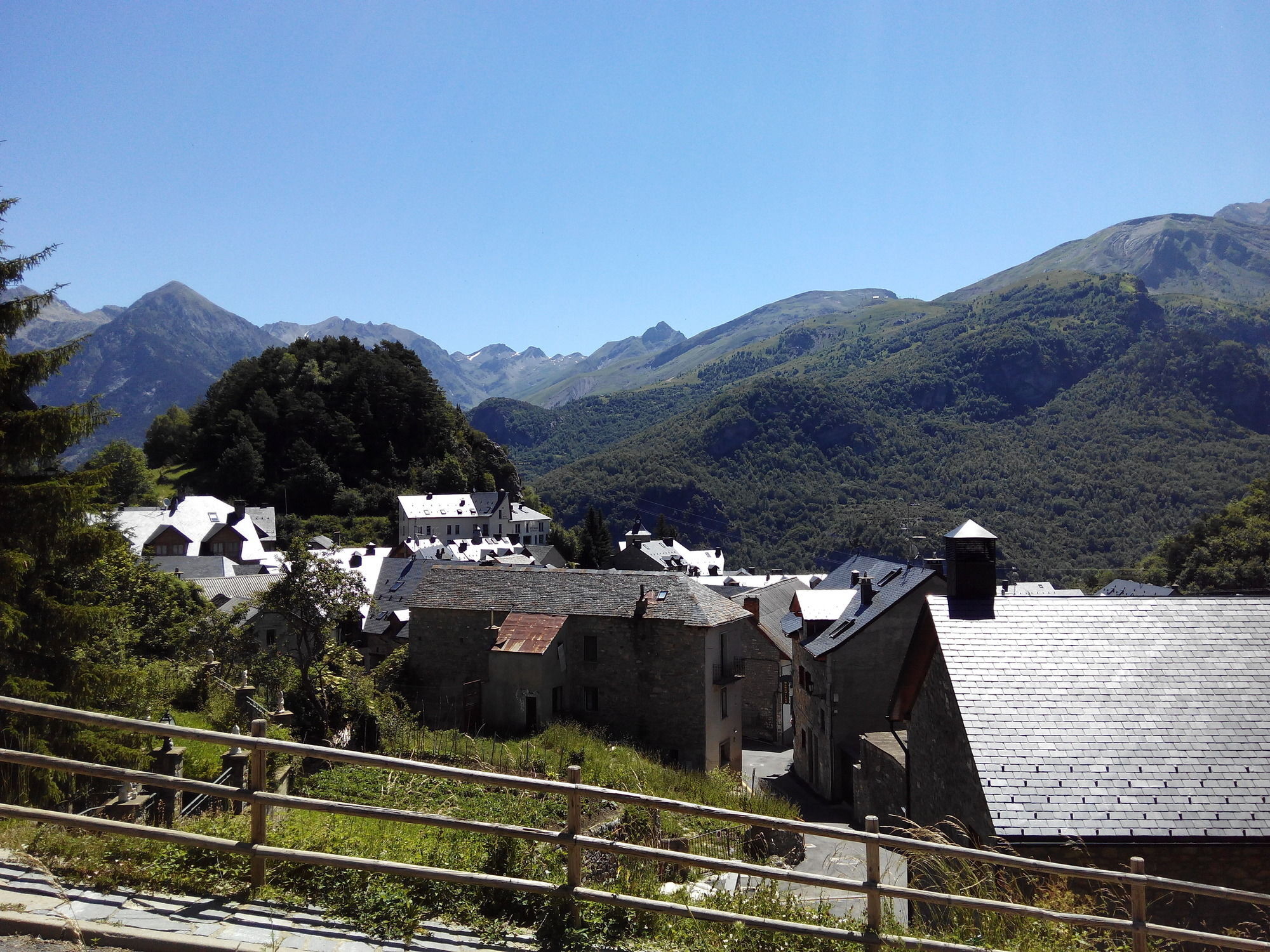 Hotel Abadia Del Pirineo Tramacastilla de Tena Zewnętrze zdjęcie